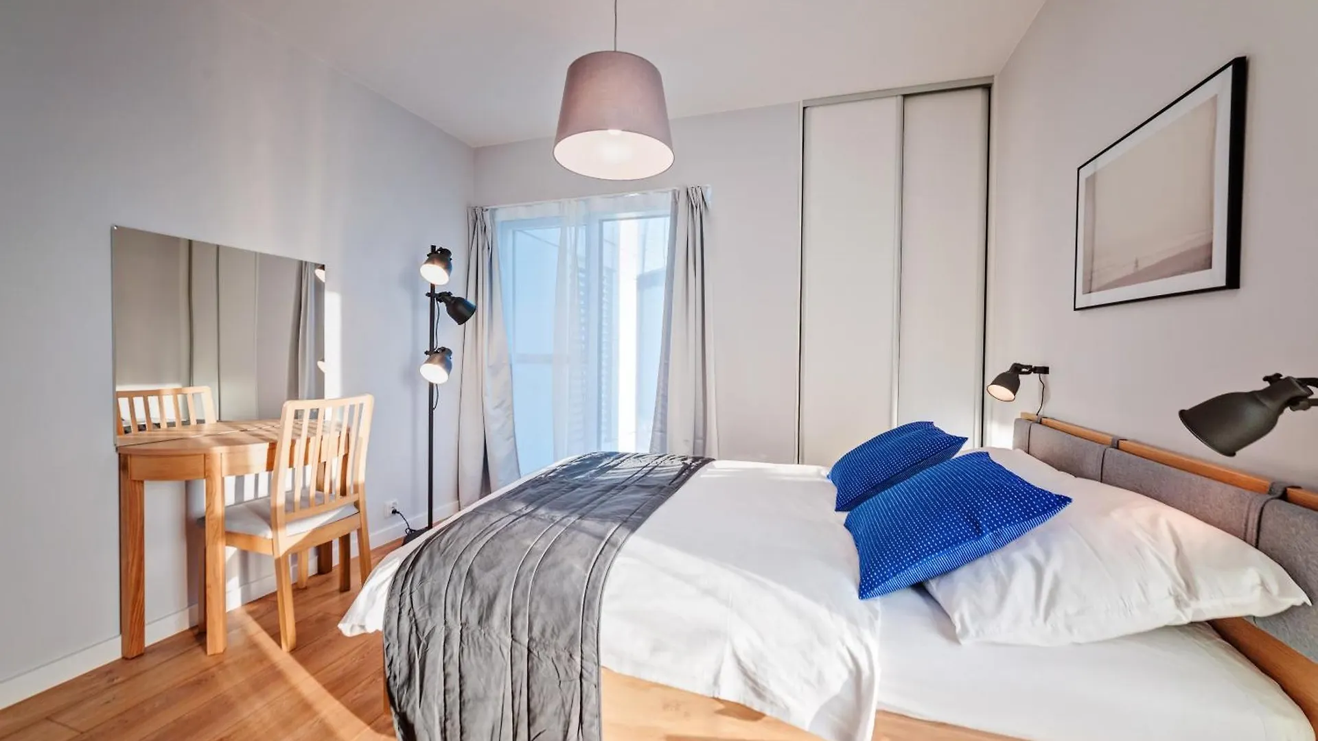 Warta Riverside & Old Town Luxury Residence Poznaň Apartmán
